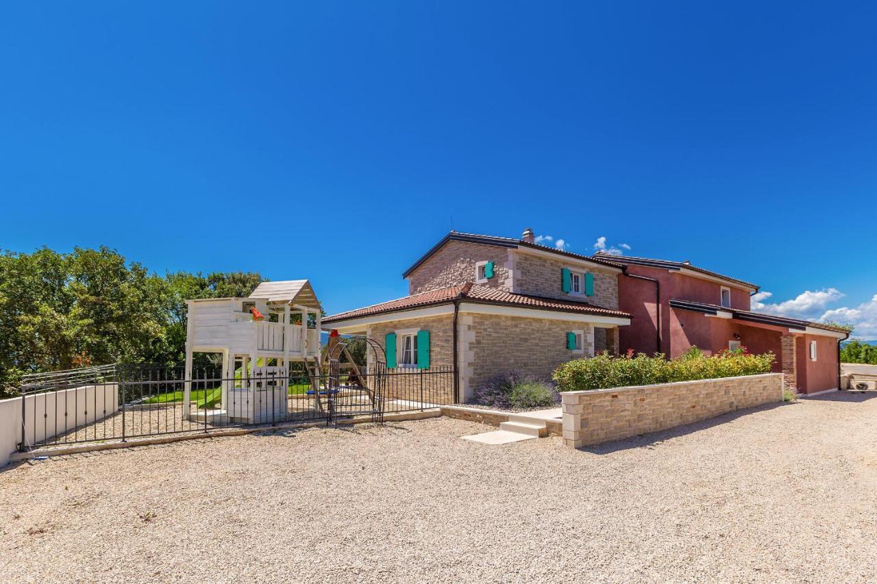 Holiday House Chiara Vrh  Ngoại thất bức ảnh